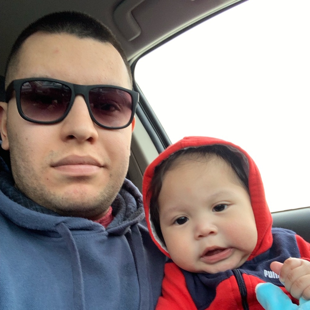 Meet your Posher, Johncarlos